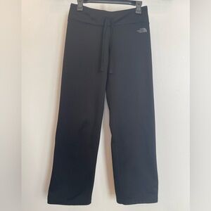 The North Face Size S Black lounge workout straight leg fleece lined